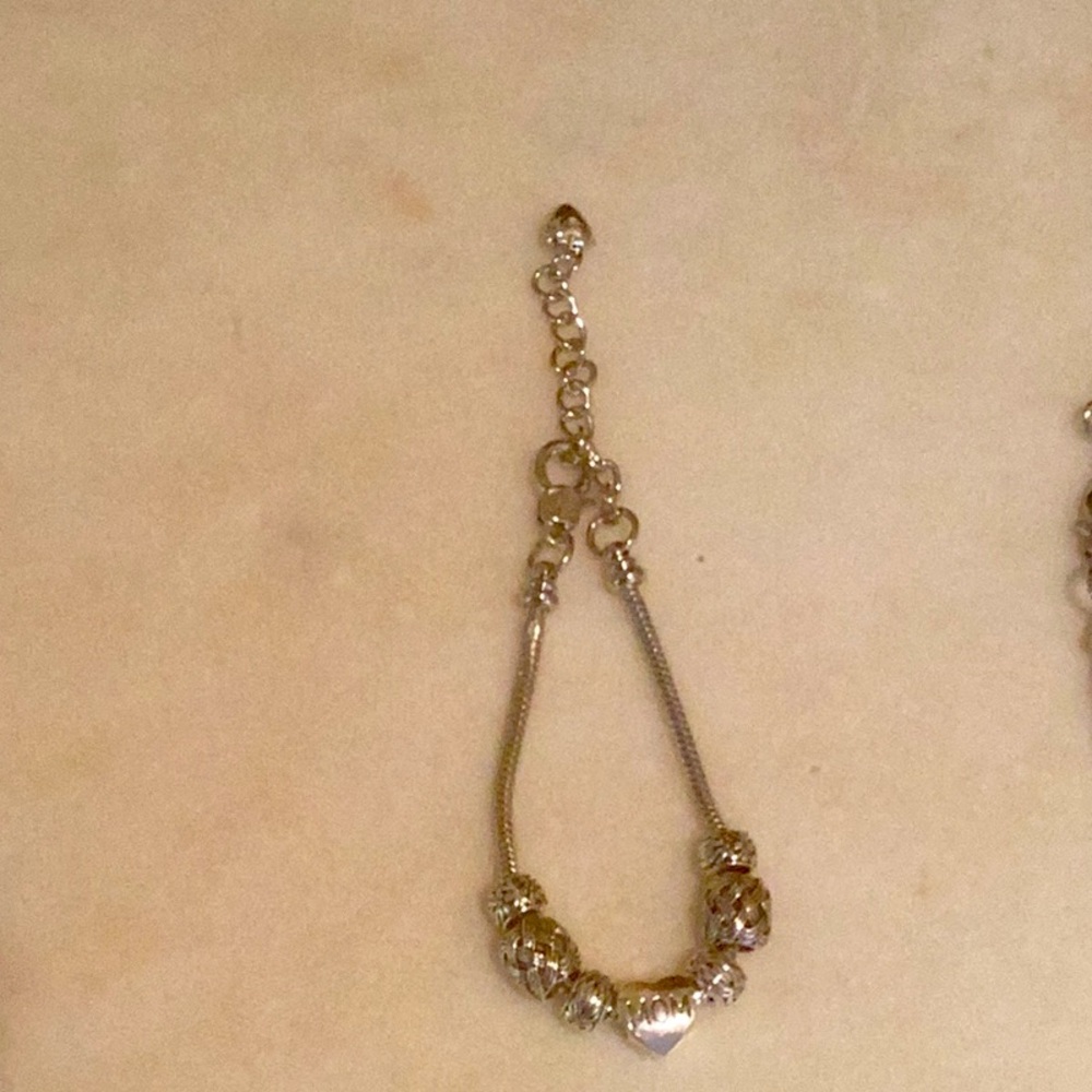 Elegant Silver Tone Bracelet
